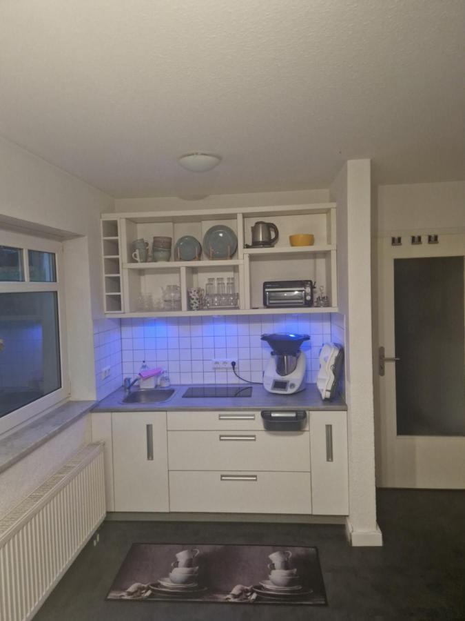 לייפציג Souterrain-Wohnung Mit Kostenlosem Stellplatz מראה חיצוני תמונה